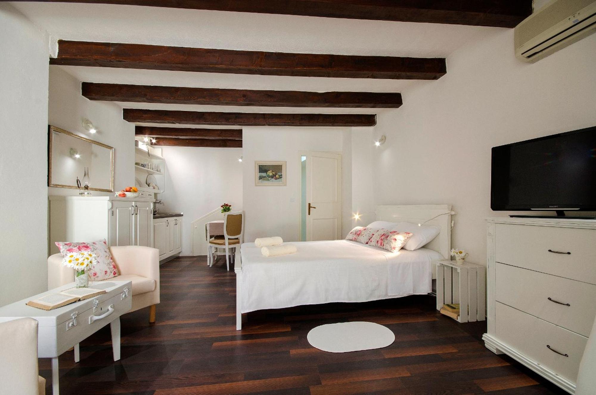 Cozy Studio Una Rovinj Exterior foto