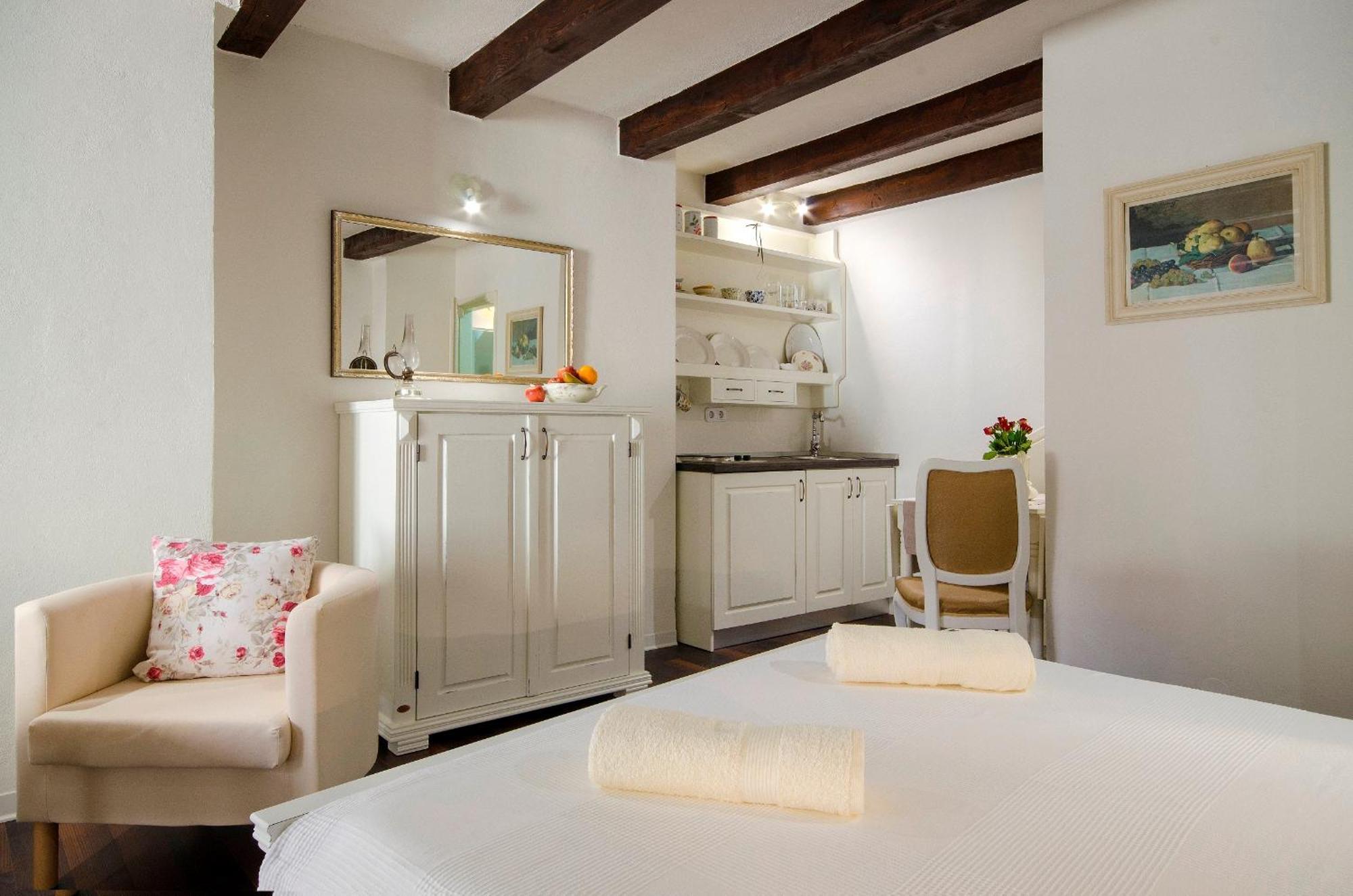 Cozy Studio Una Rovinj Exterior foto